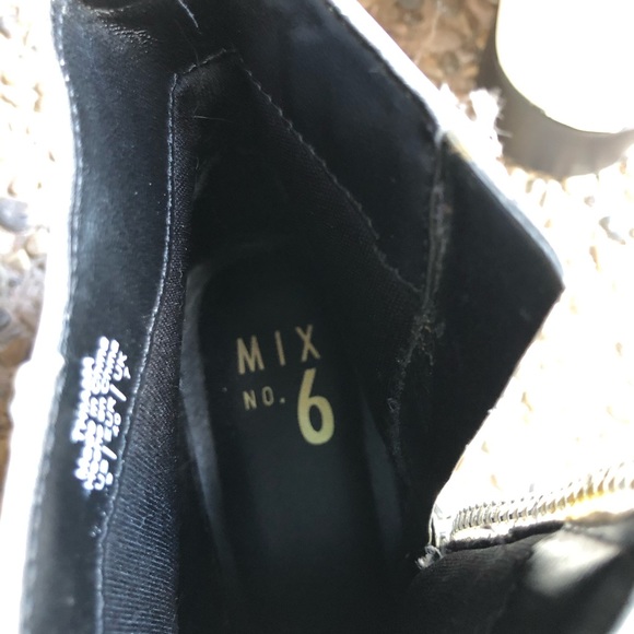 Mix No. 6. Beige cream ankle boot - Picture 4 of 9